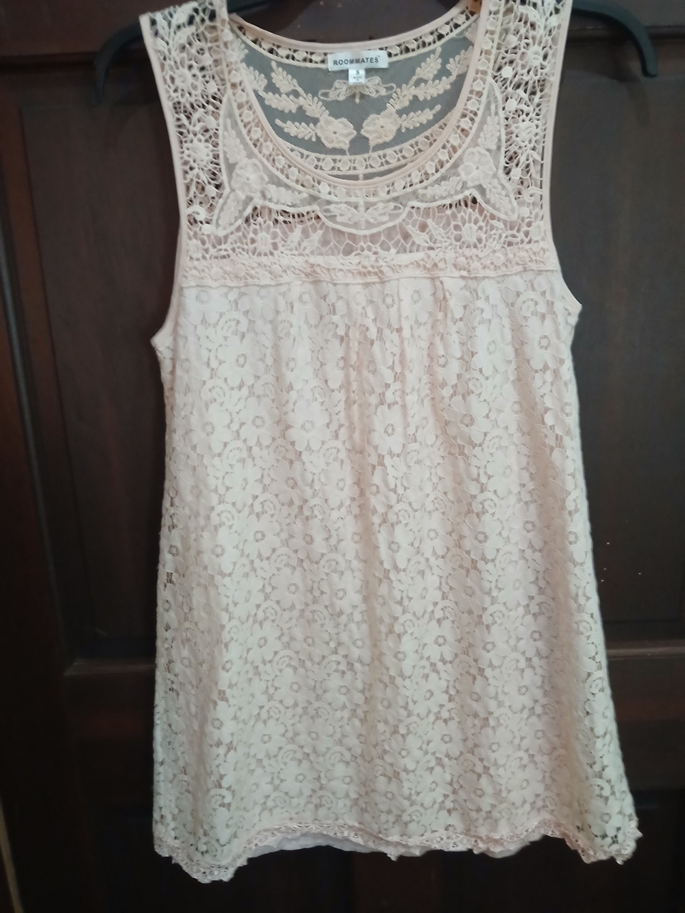 Roommates Lace Sleeveless Dress in Light Blush Pink Size S lace Romantic Fairy
